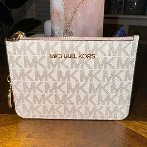 NWT Michael Michael Kors Jet Set Travel Powder Blush Wallet Coinpouch